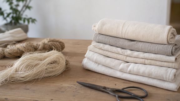Innovation textile : focus sur les matières biodégradables et leur adoption