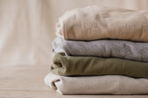 Les vêtements en fibres recyclées : avancées technologiques et perspectives