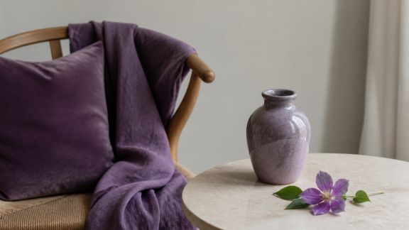 Le violet s’impose : idées pour l’adopter sans faux pas