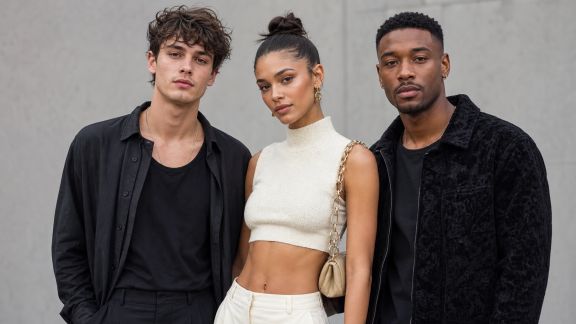 Rétrospective : les looks phares des célébrités lors des événements récents