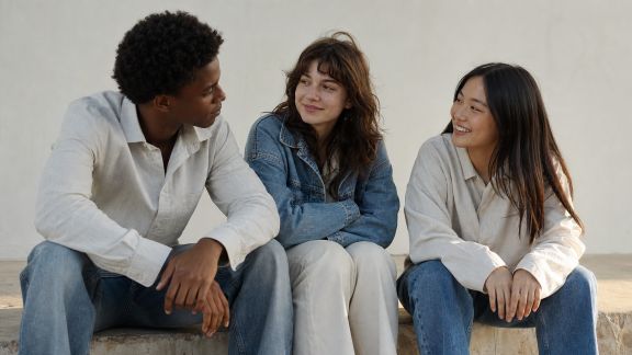 Qu’est-ce que la slow fashion pour les ados et jeunes adultes ?